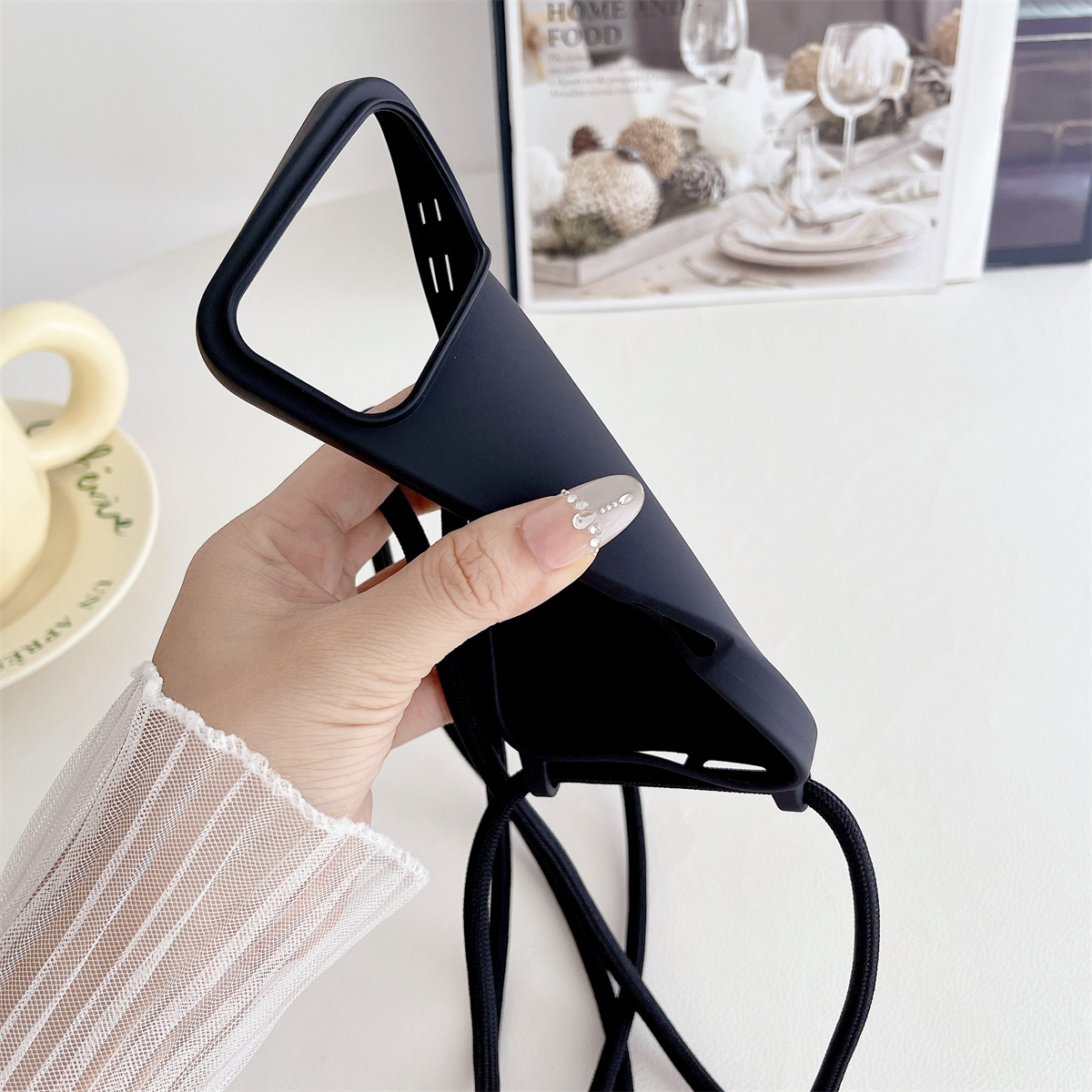 Etui na telefon z paskiem na s – Phone Bag Crossbody recenzja i cena